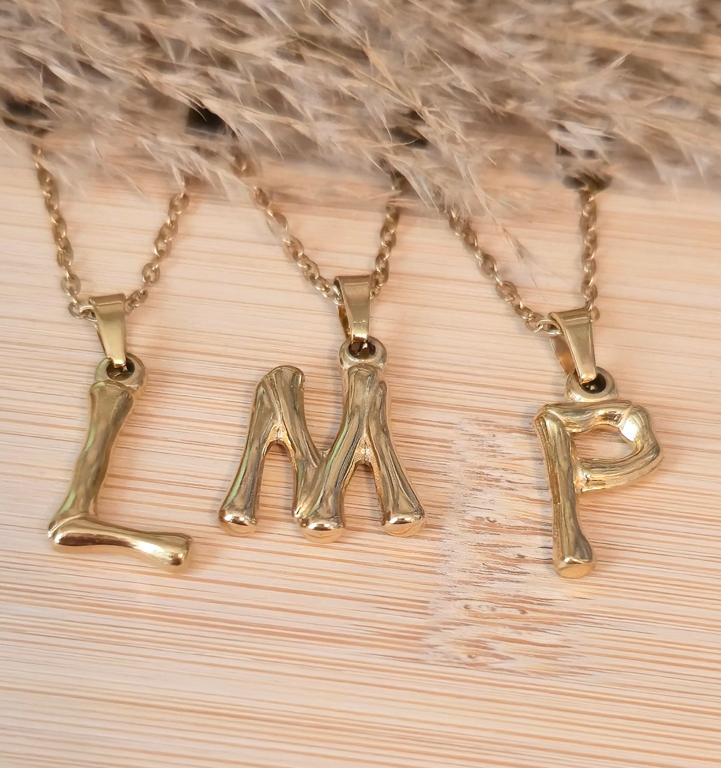 COLLAR CON INICIALES