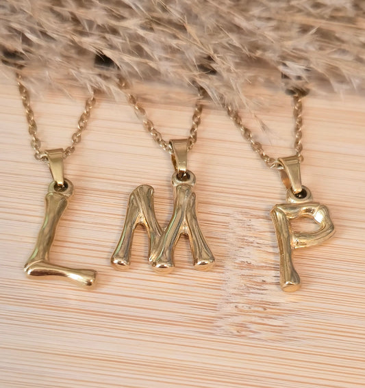 COLLAR CON INICIALES